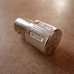 LED 6 - 24V socalo BAY 15 D posicion y freno COMPACT EXTRA VARIO